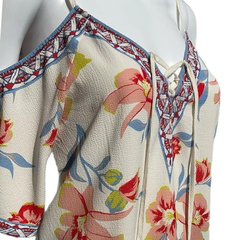 Cold Shoulder Tropical Top (White) - Picture 6 of 10